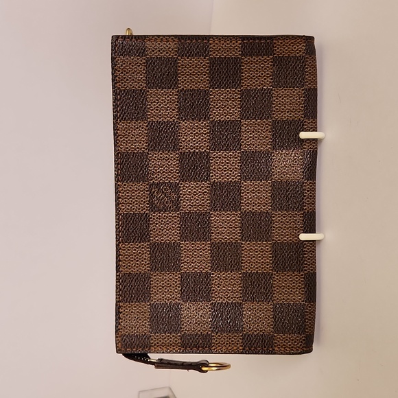 Louis Vuitton Damier Ebene Marais Bucket Pouch - Picture 5 of 15